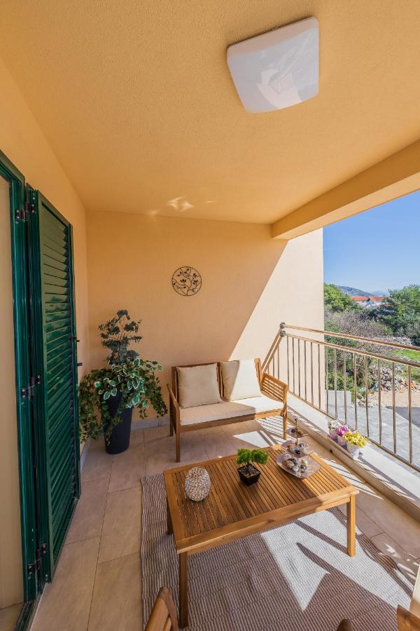 Ivana Apartment Трогир Экстерьер фото